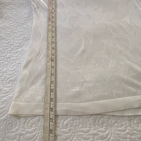 Liz Claiborne Knit Top White Very Sheer Cap Sleeve Size Large - Picture 11 of 11